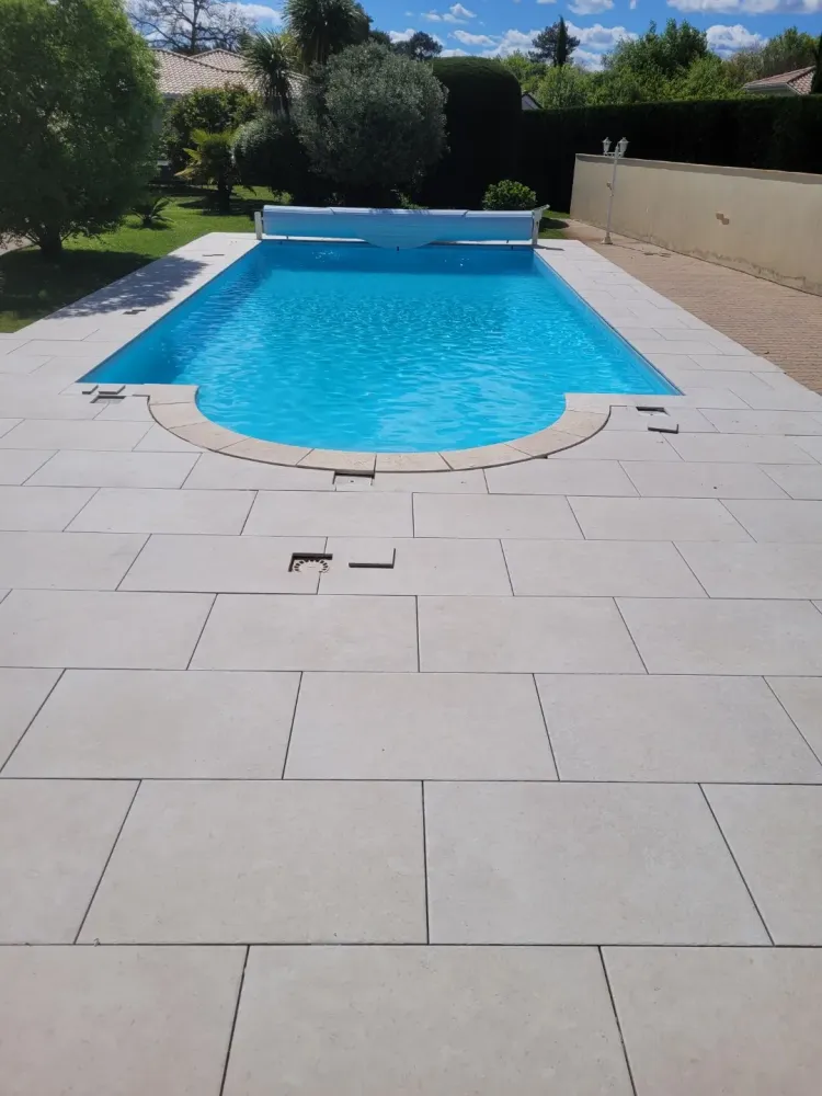 Clôture près de Mérignac